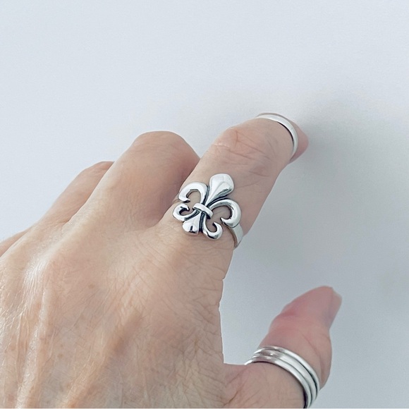 Sterling Silver Fleur De Lis Ring, New Orlean Saints, France Symbol, Lily Rings - Picture 3 of 14